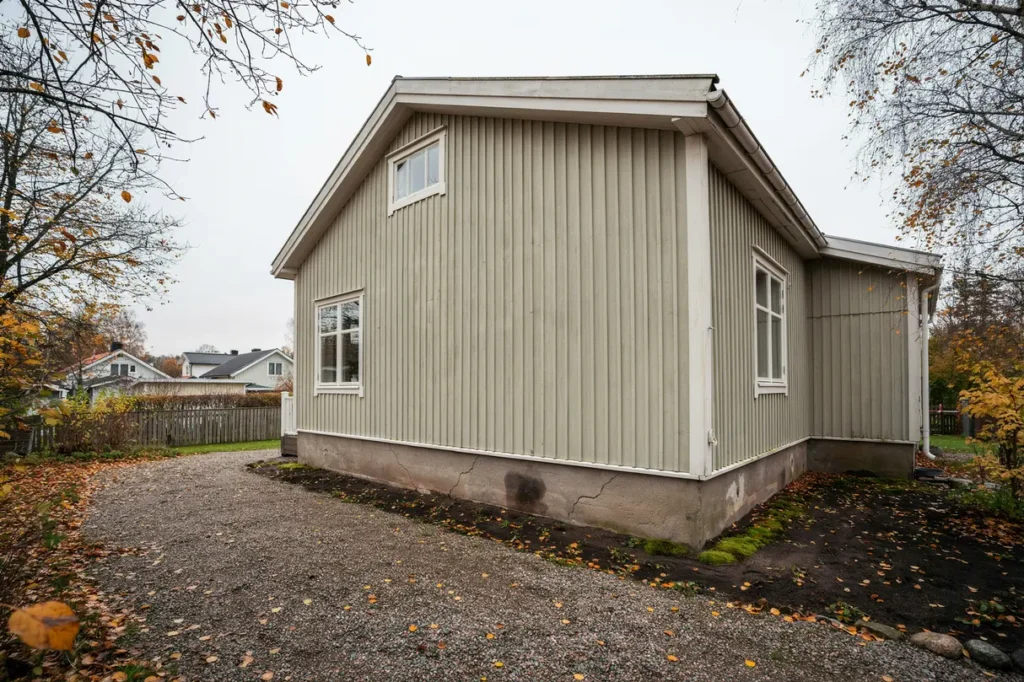 oktober r r tt tid att se ver husgrunden f rebygg fukt sprickor och dyra vinterskador